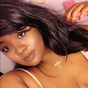 Meet your Posher, Arianna